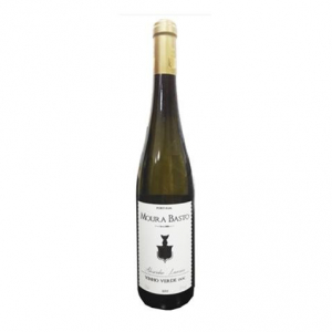 Moura Basto Alvarinho Loureiro Branco